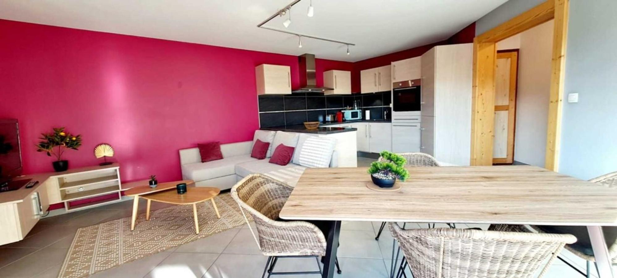 Apartment Matignon*proche Commerces*vue Montagnes Bonneville